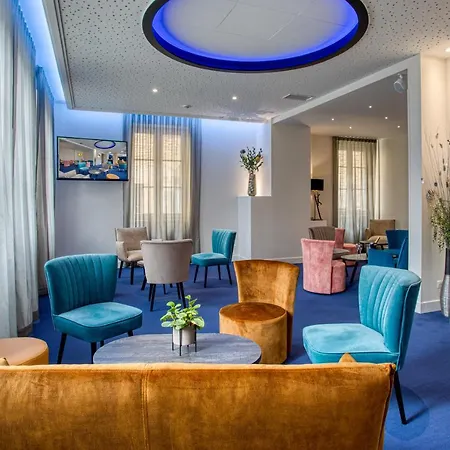 Montaigne Отель