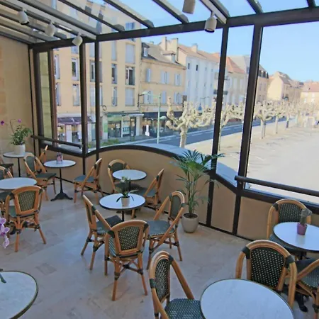 Hotel Montaigne